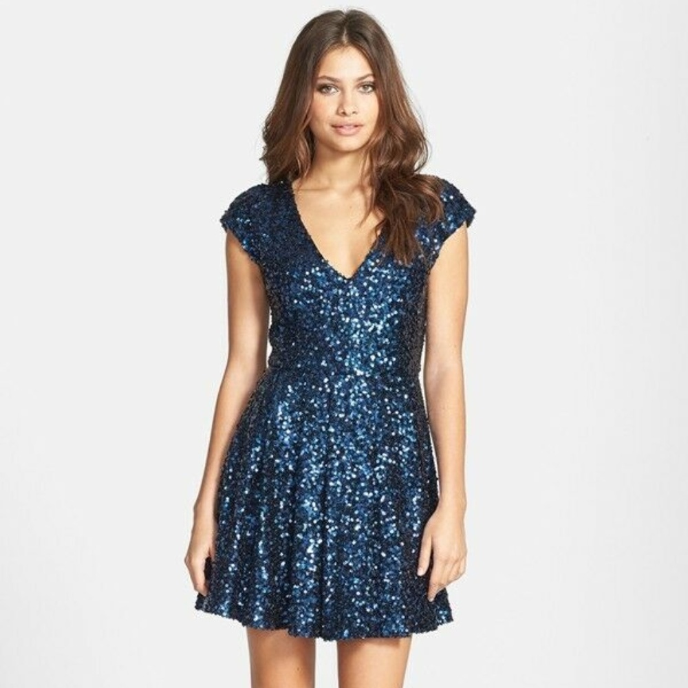 'Spectacular Sparkle' Dress